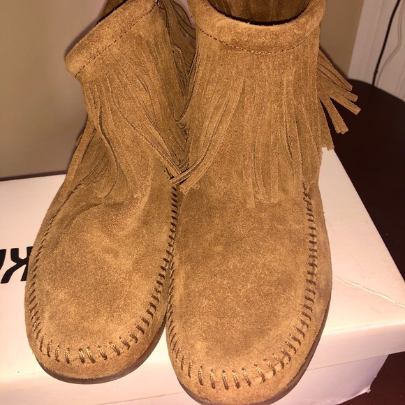Dusty Brown suede moccasin with ankle tassels - Picture 1 of 10
